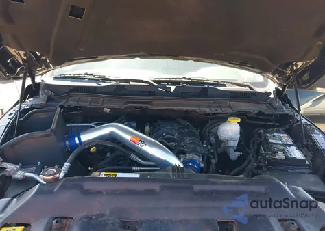 2018 Ram 1500 Big Horn 4X4 6'4 Box z USA, uszkodzony, nr VIN 1C6RR7GG6JS224945